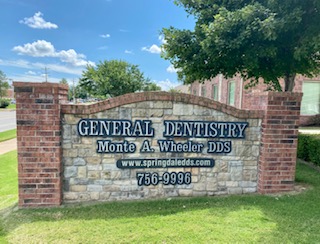 Dental Office Near Harber sign out in front of the dental office